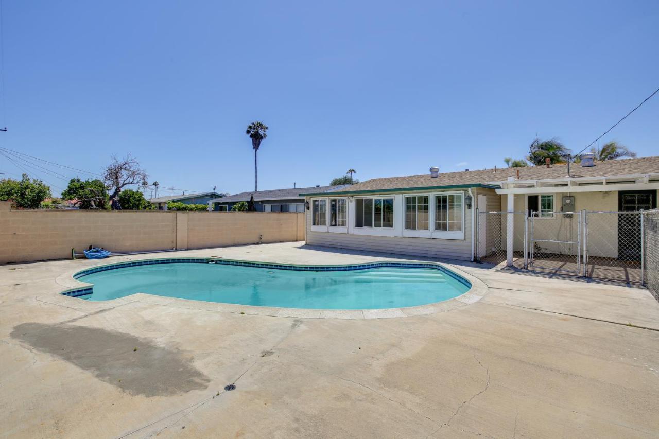 Westminster Oasis With Pool And Gas Grill! Villa Bagian luar foto